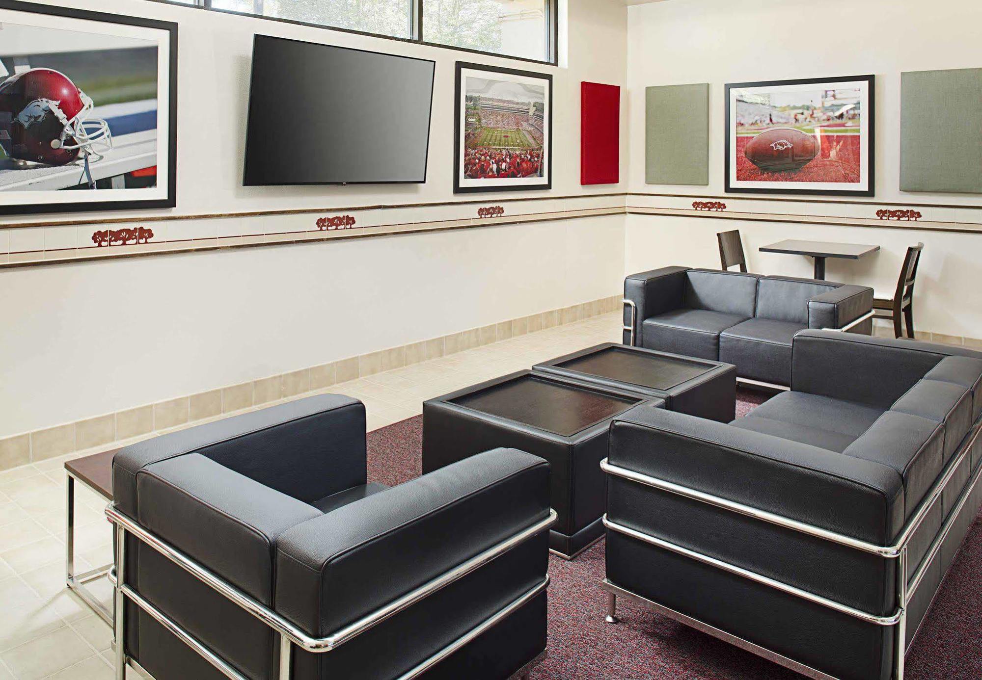 מלון Courtyard By Marriott Little Rock West מראה חיצוני תמונה